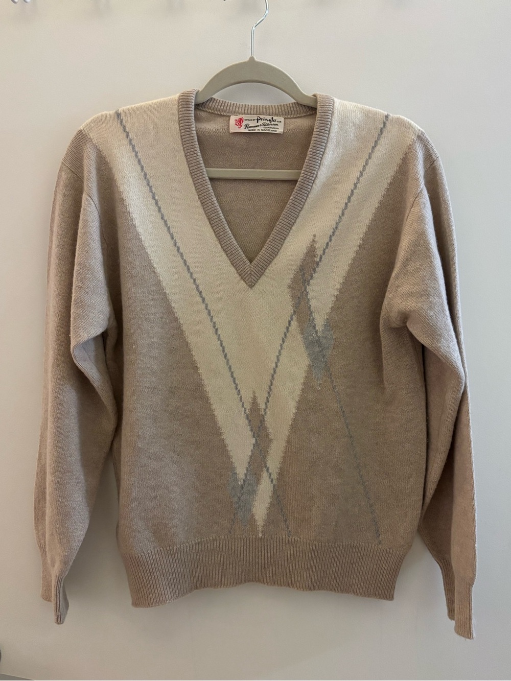 Vintage Pringle of Scotland 100% Cashmere Argyle Sweater
